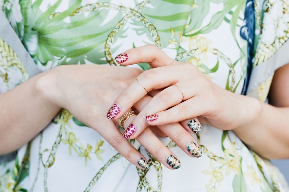 ParkandCube_DIY-faberge-egg-nails_09